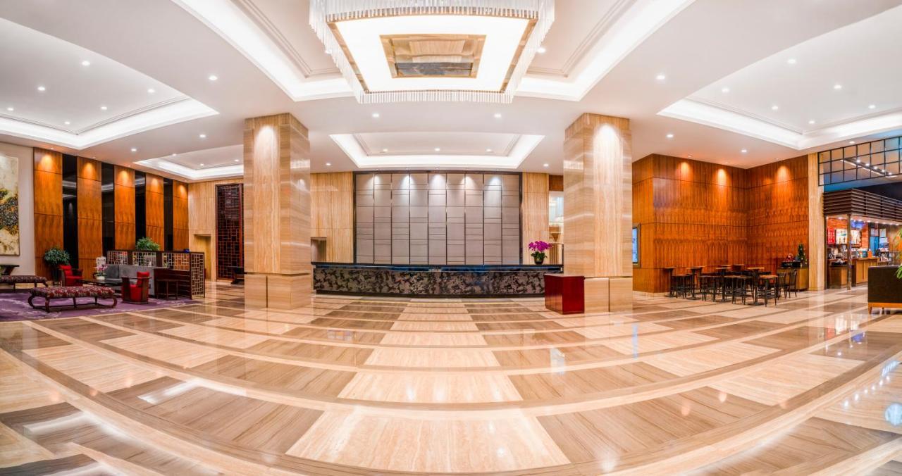 Victoria Hotel Guangzhou Zhujiang New Town Exterior photo